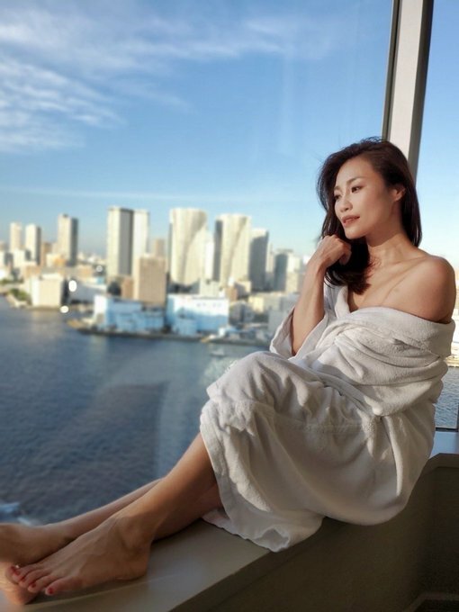 Madonna旗下 前空姐《多田有花》40歲的美魔女