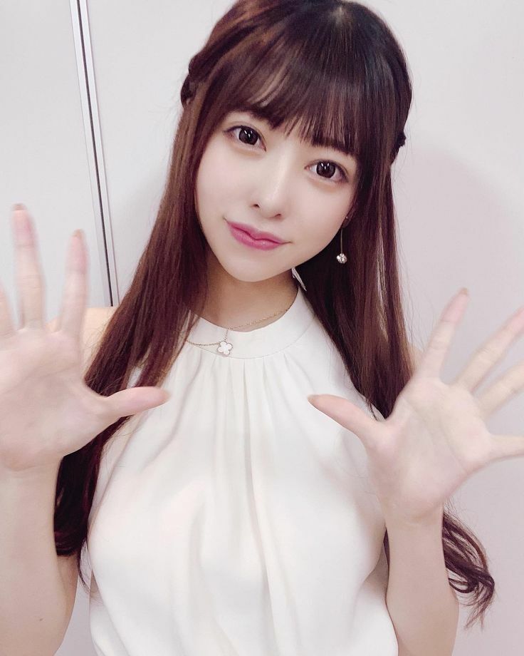 超頂美腿《森日向子》展現S曲線完美身材!