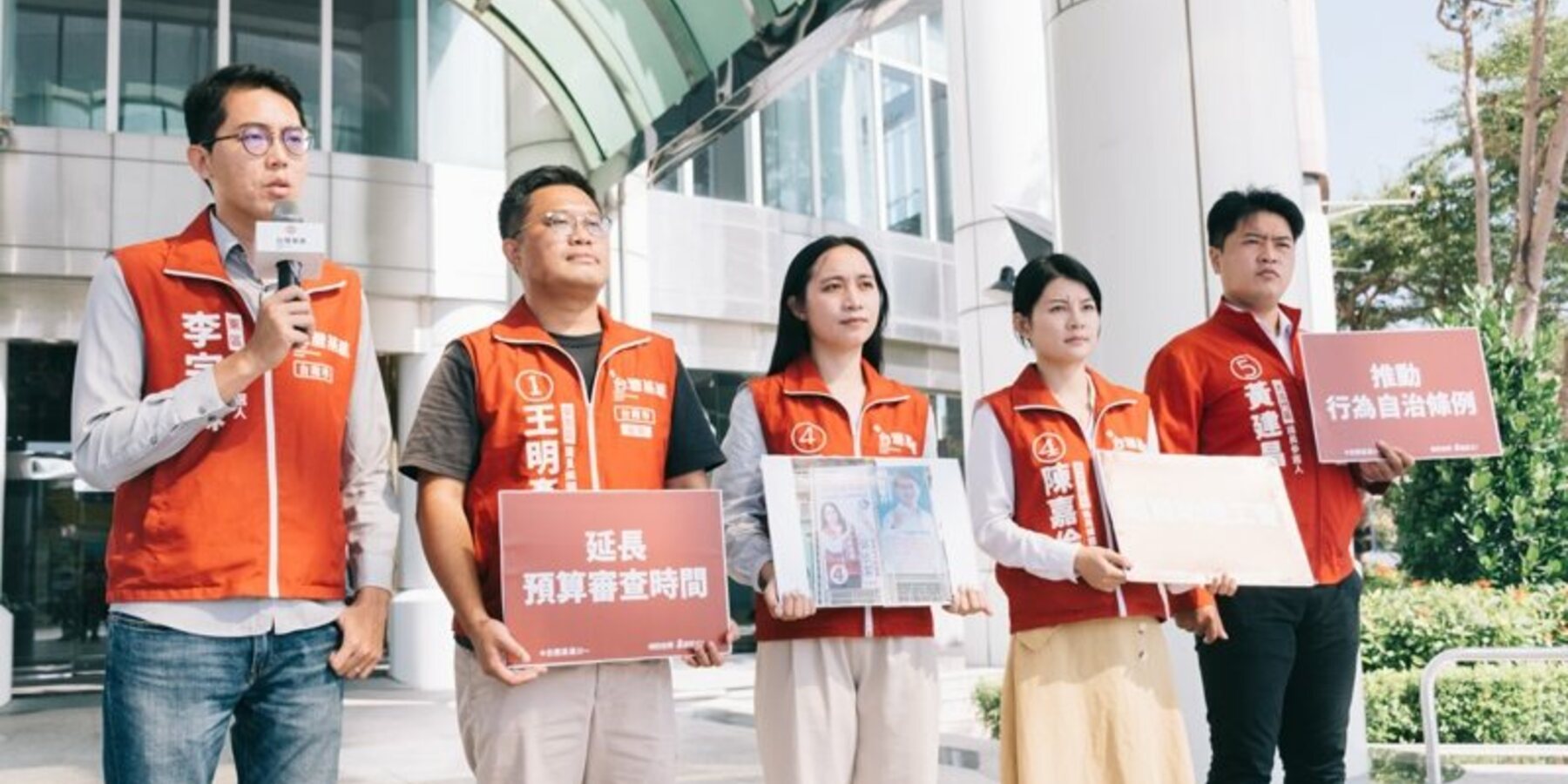 基進挺掃黑 以政見取代金錢成為選舉關鍵字