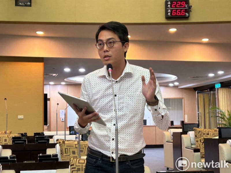 李宗霖表示,斥資34億元興建的亞太棒球村,原有望成為台灣棒球運動的重鎮。然而,台南市政府今年初公開招商卻無廠商投標經營而流標。若改由市府自營,每年恐需負擔3,000多萬元以上的維護費用,形成龐大財政壓力,經營前景堪憂。   圖:李宗霖服務處提供