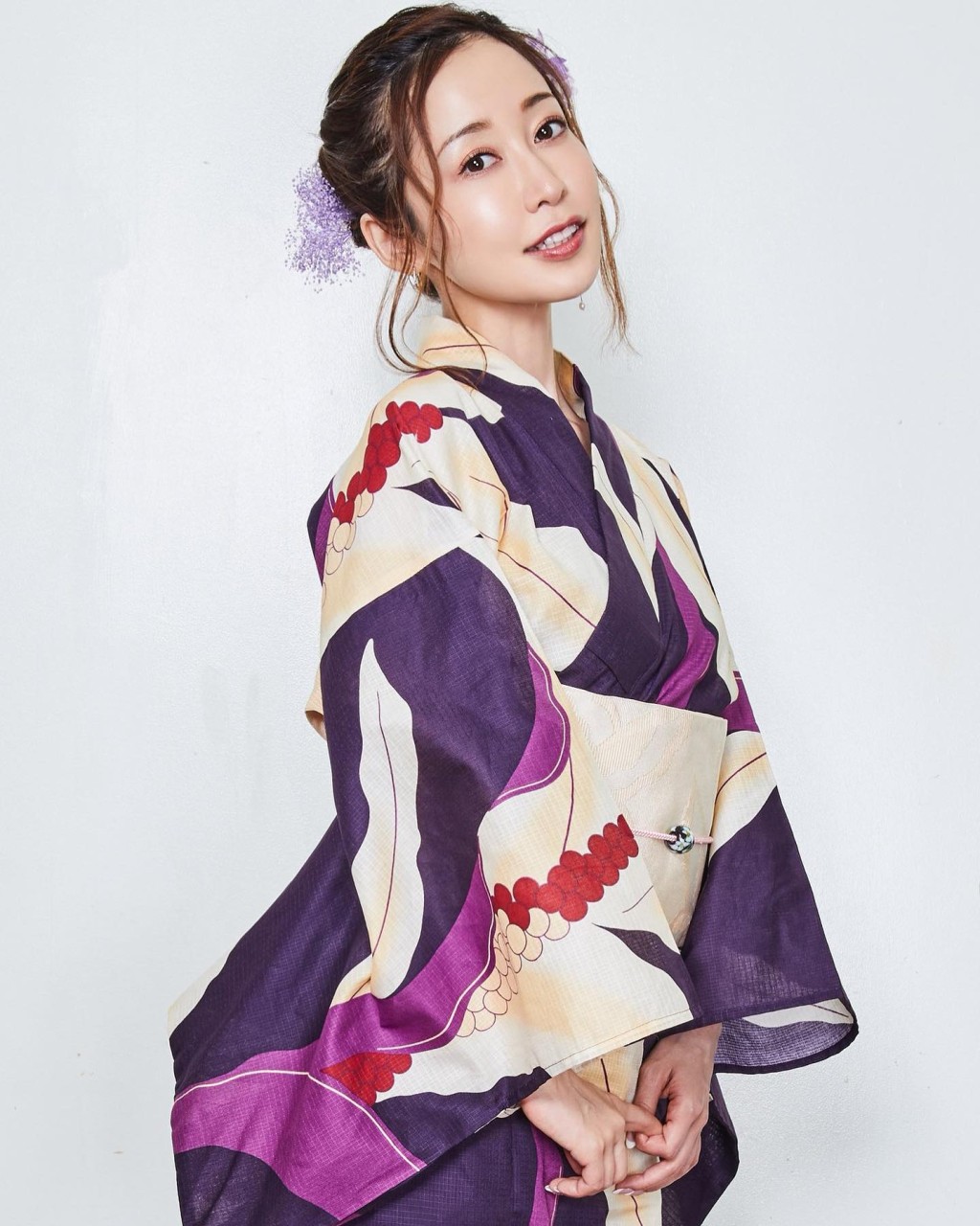 AV界美尻女王《篠田優》