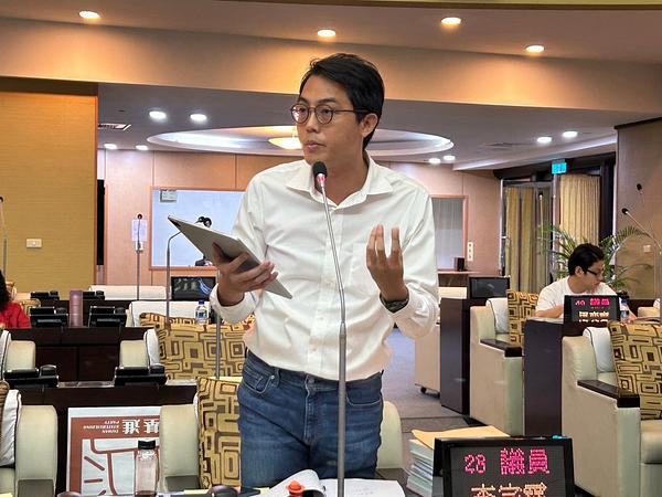 柯文哲選台南市長！？議員李宗霖酸：歡迎來自取其辱