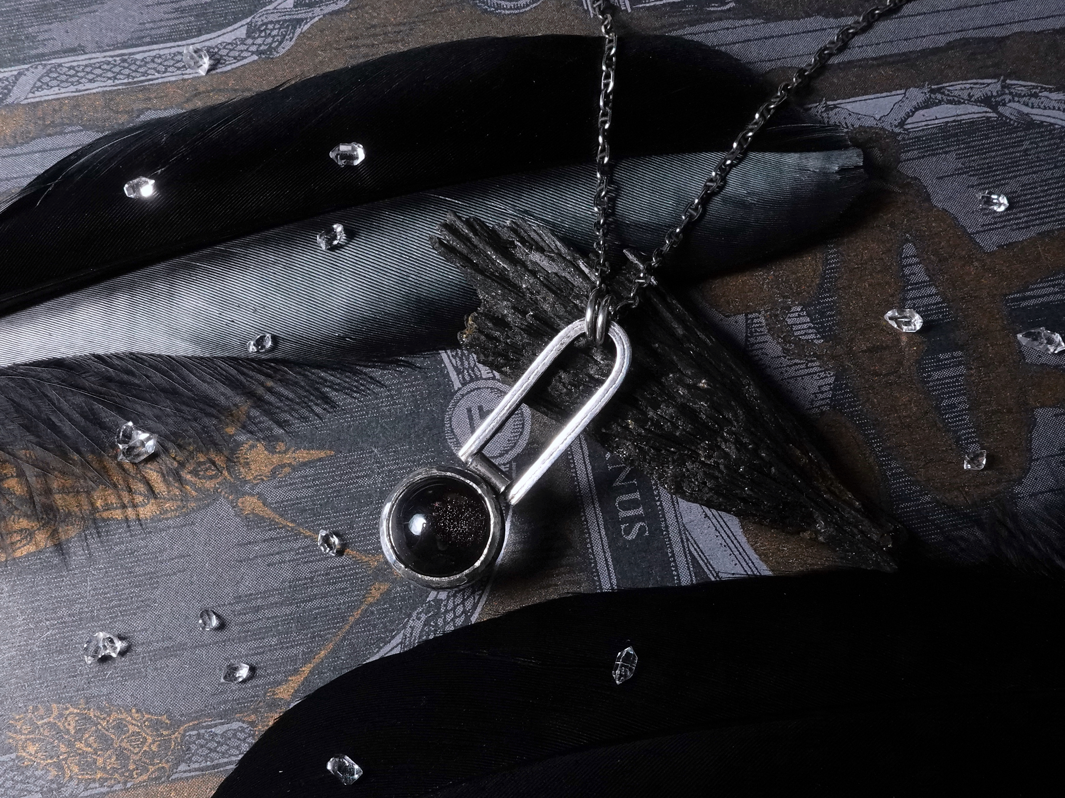 循跡。I。紅針水晶純銀墜