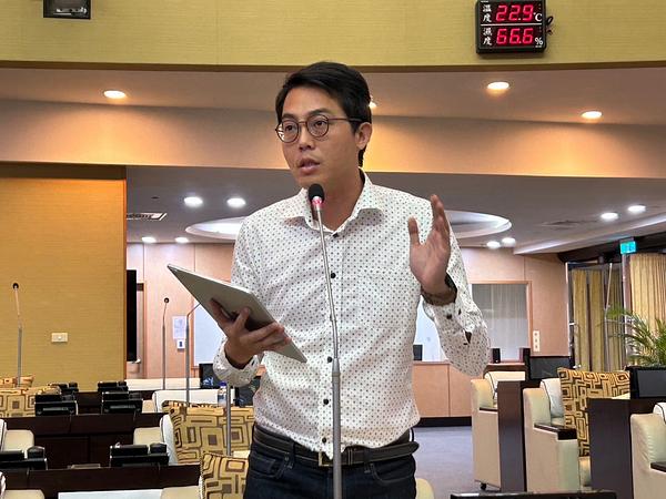 台南運河開通百周年 議員李宗霖籲鬆綁法規還河於民