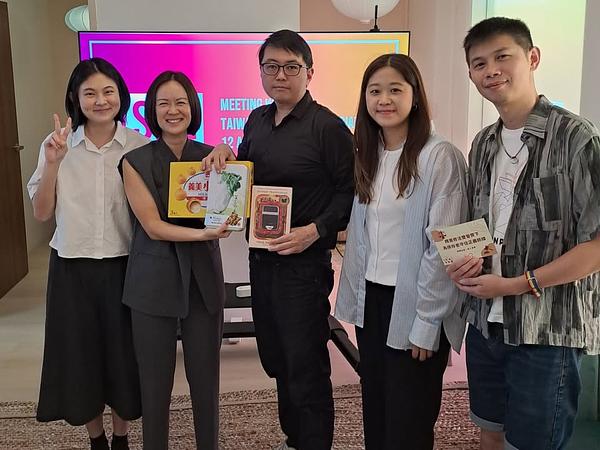 伴手禮裡的台灣故事：義美與兒少救援運動
