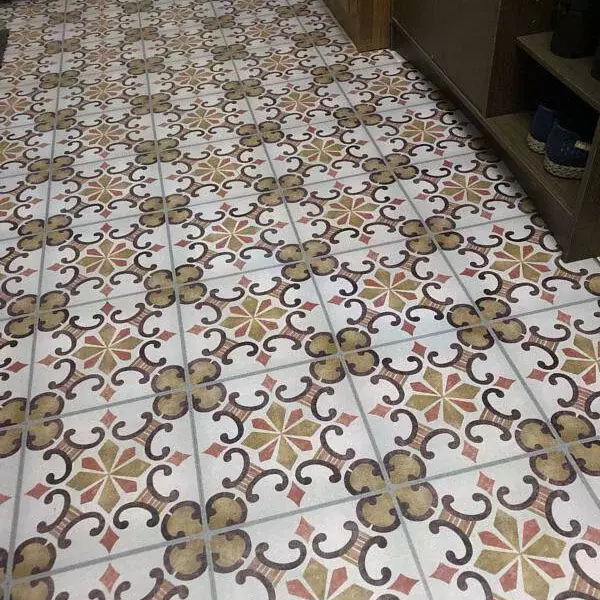 SSVS11(復古莊園粉系)-MIT擬瓷感正方形花磚貼/廚房防油貼/地板裝飾貼/傢俱翻新貼皮(單片入)