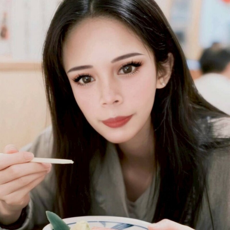 媚媚