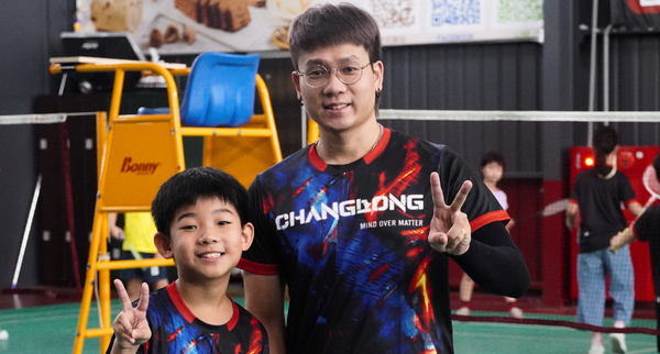 寒假育樂營課程中，孩子們開心參加體能遊戲與訓練