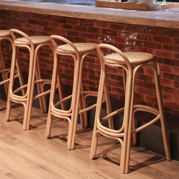 山嶼吧台椅 Island Bar Stool