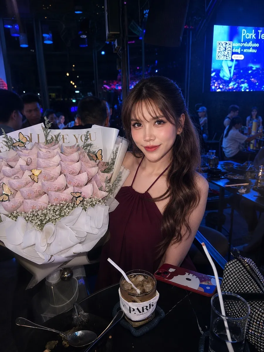 瑞拉