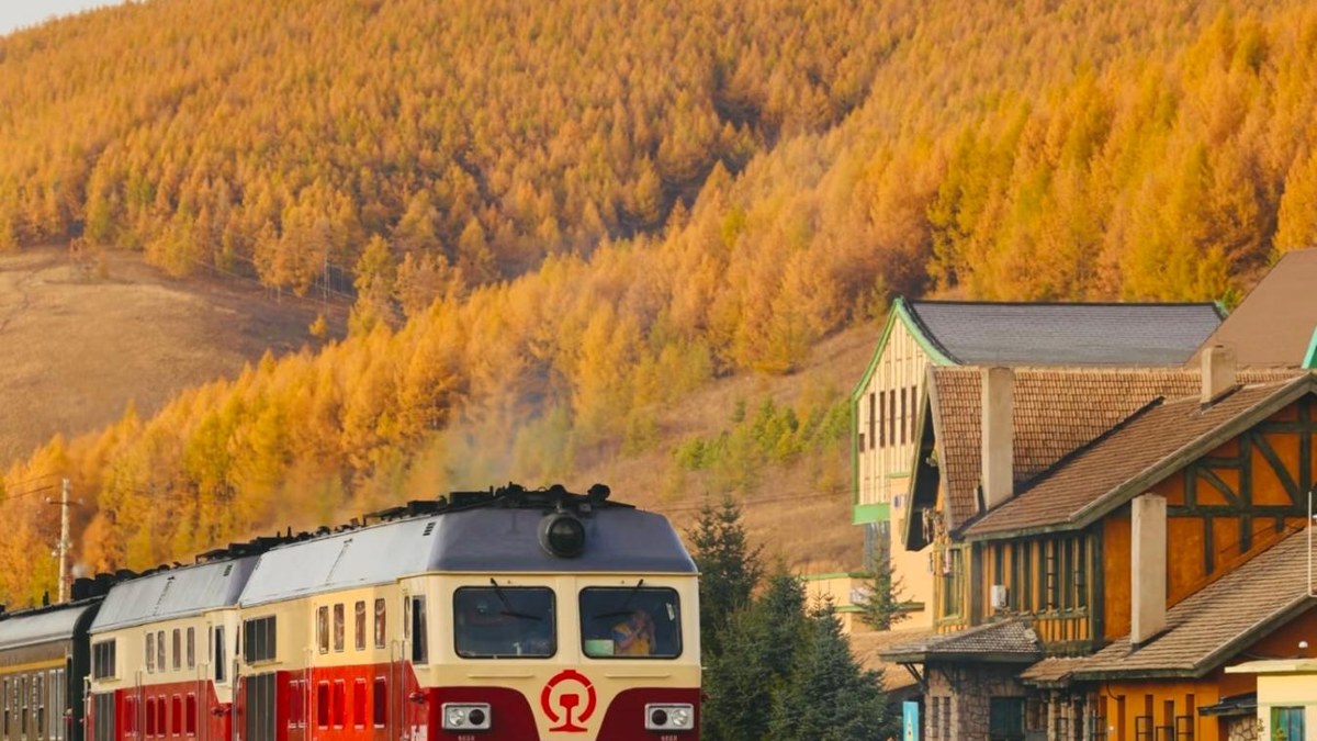 阿爾山哈拉哈河網紅橋