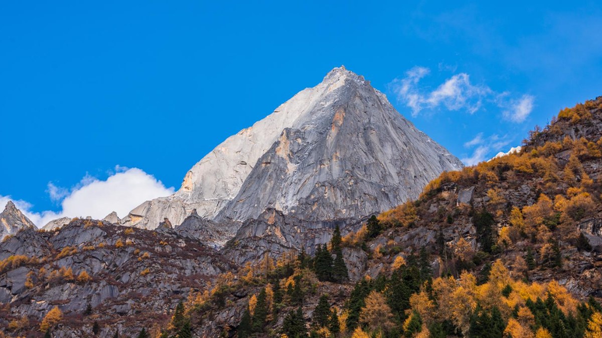 四姑娘山么妹峰