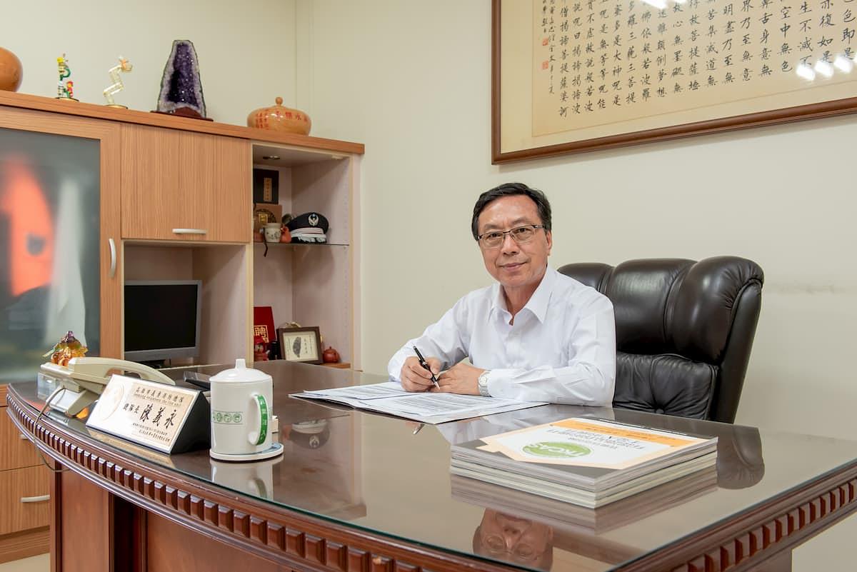 蕃茄廚具董事長 陳義永