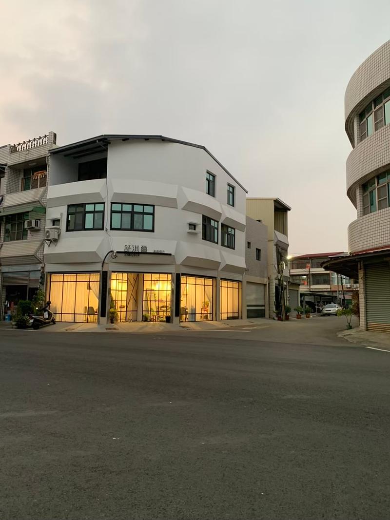 阿蓮　轉角透天增建翻新