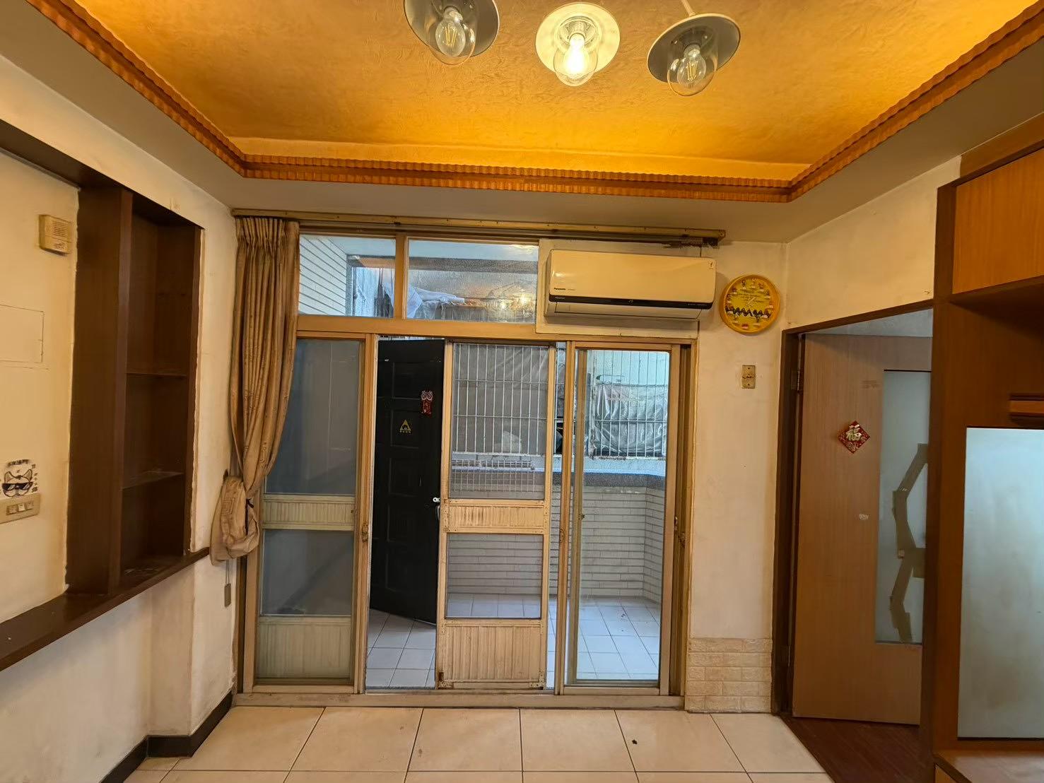 東區崇善　中古屋翻新 翻修前